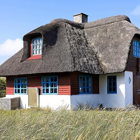 Charming Seaside - By Traum